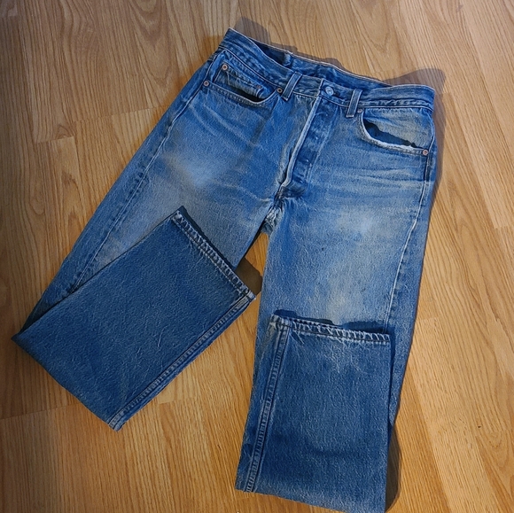 Levis 501 button fly de-stress jeans - Picture 2 of 11